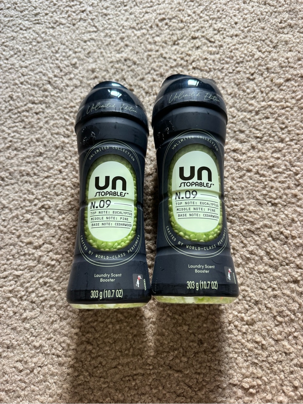 Downy unstoppables N.09 Eucalyptus Laundry Scent Booster